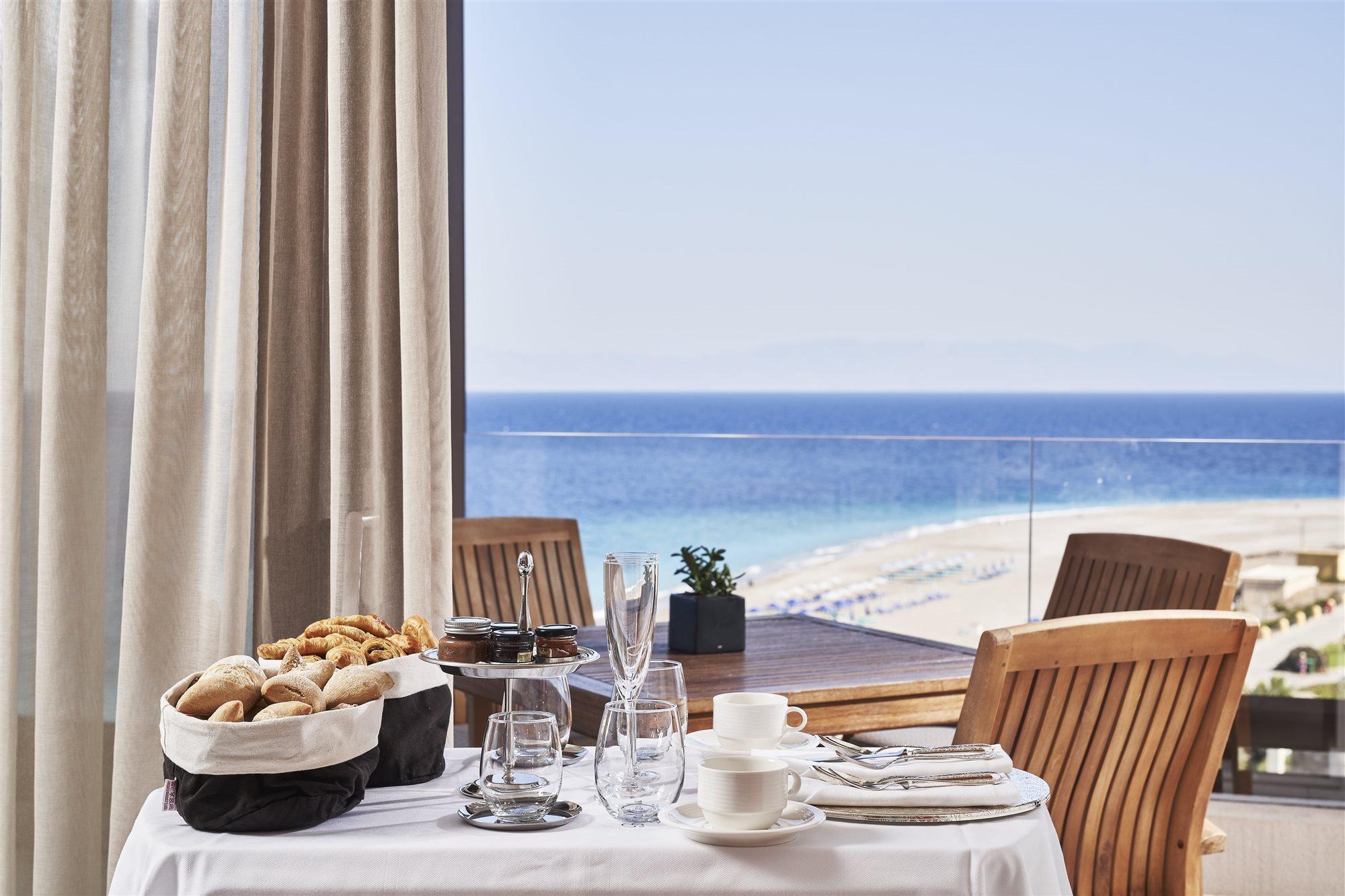 Bellevue On The Beach Suites Rhodes City Екстериор снимка